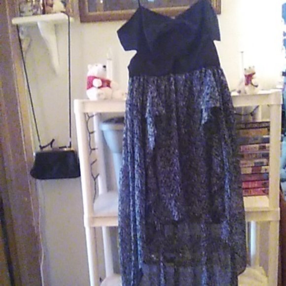 BCB Generation Dress Size 4 Side & Front Keyholes High Low Ruffle Lined Cute - Picture 6 of 6